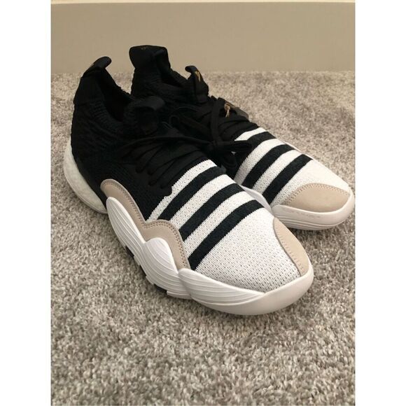 Adidas Trae Young 2 Low Super Villain Basketball Sneakers Men’s Size 11 - Picture 1 of 7